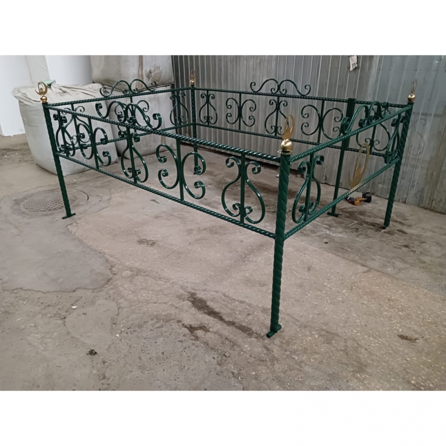 Ограда на могилу металлическая № 30